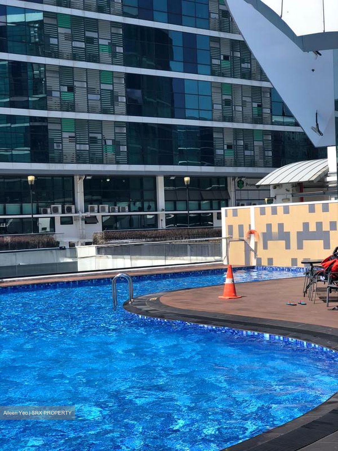 Oxley Bizhub (D14), Factory #504485171